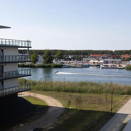 Z Mewami - Bridge & Lejlighed *