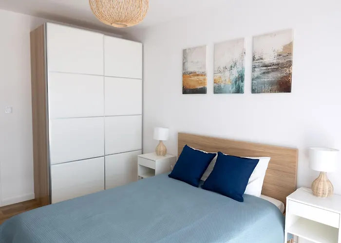 Z Mewami - Bridge & *